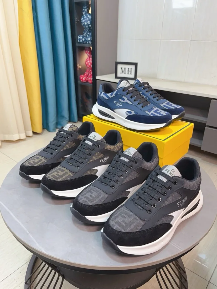 Men's men's shoes💰440🌹🌹[FENDI] Best-selling official website world premiere🔝Men's high-end brand of high-end shoes official website latest series: uppers are made of imported cowhide with specially designed fabrics➕mesh breathable lining. Make walking more convenient and comfortable! Compared with the official quality, Midea’s 1:1 replica. Create a fashionable personality to set off your uniqueness! A must-have for trendy men! Classic style. Men's sizes: 38-44.
